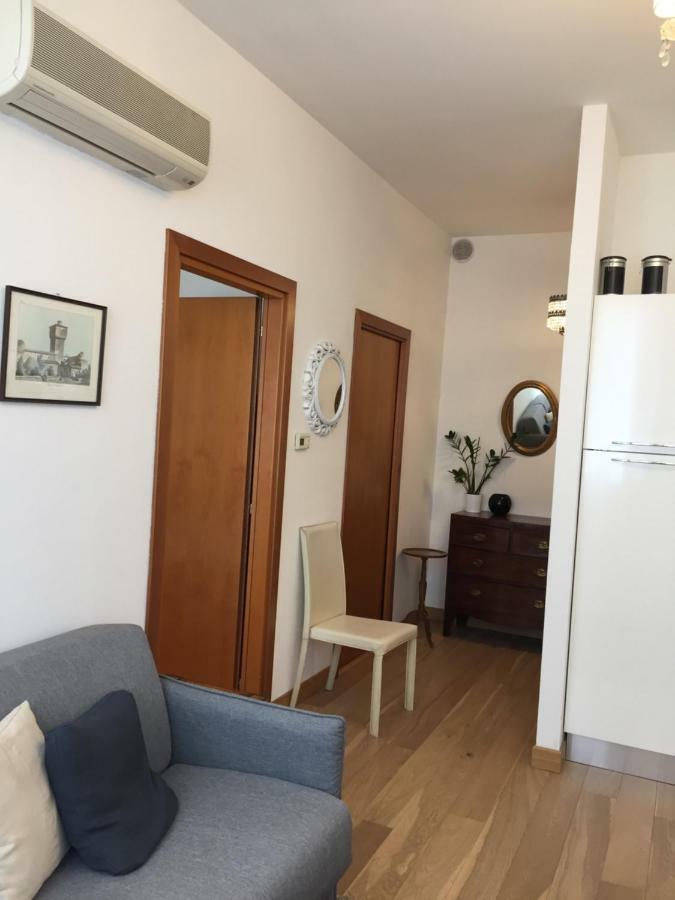 Elegant Apartment วิเชนซา ภายนอก รูปภาพ