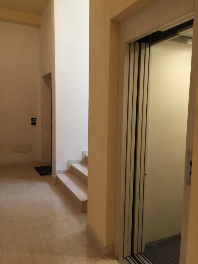 Elegant Apartment วิเชนซา ภายนอก รูปภาพ